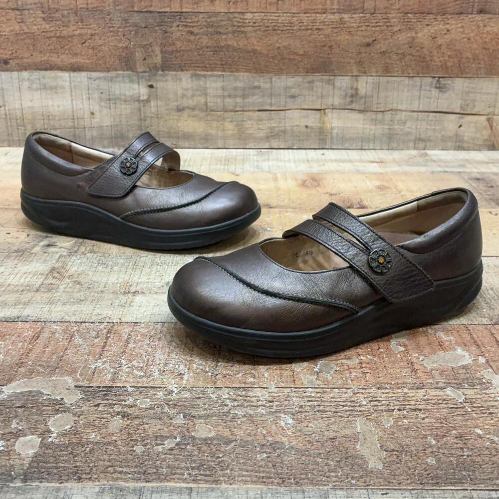 Finn Comfort Mary Jane Shoes Womens Size 5.5 Brown Leather Hook & Loop Comfort